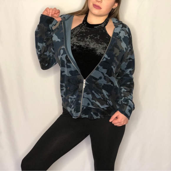 Style & Co Sport Navy Blue Camouflage Velour Jacket Size Medium - Picture 10 of 11